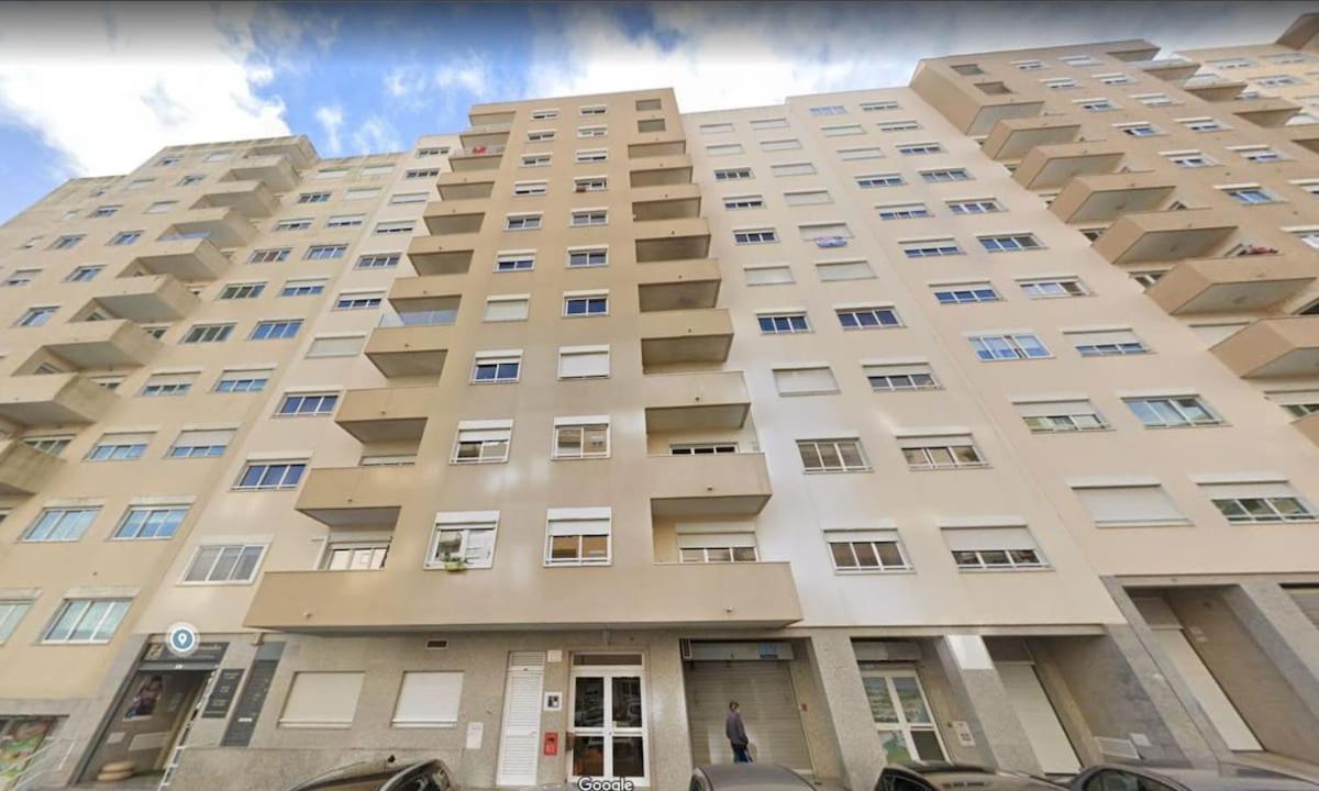 Carnaxide Modern T1 Apartment W Balcony In Carnaxide Oeiras Lisbon Exterior photo